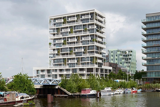 Stories Amsterdam - Aussenansicht