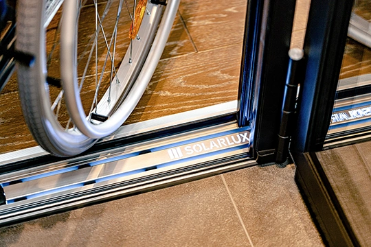 solarlux-überrollbare-bodenschiene
