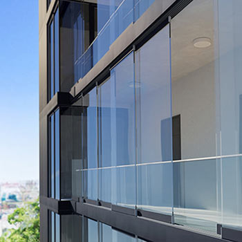 SL 23 — Balcony glazing and facades