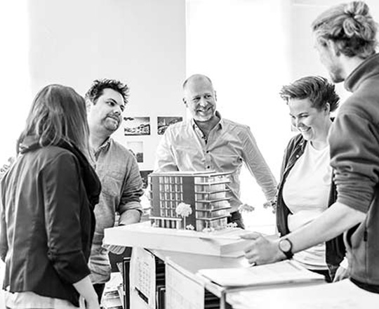 Eva Sydow & Jan Schulz von bb22 architekten + stadtplaner