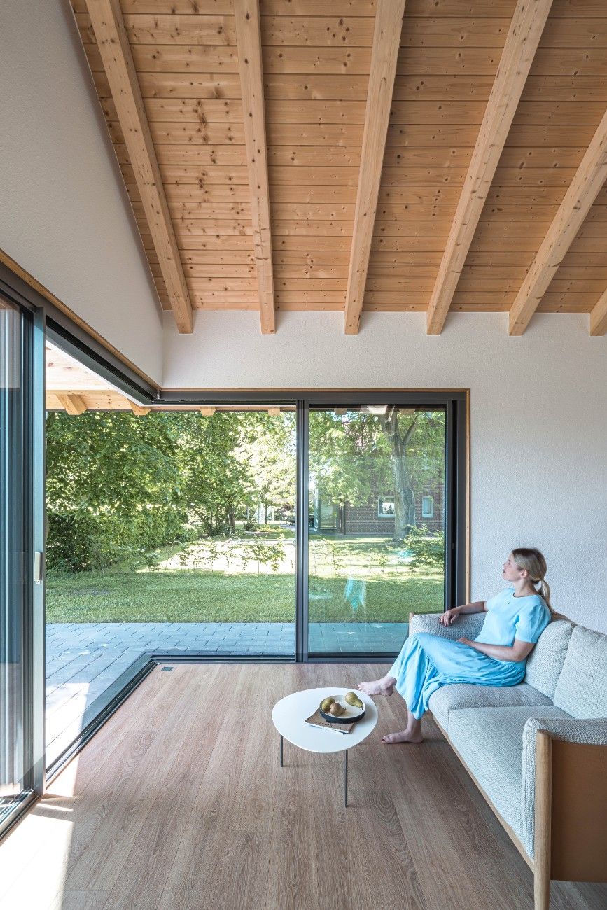 Energy efficient sliding doors