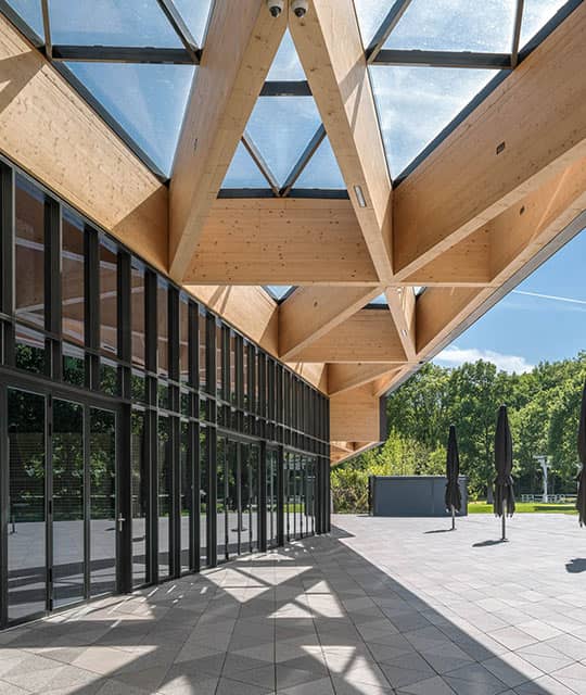 Gesloten glazen vouwwand Keukenhof 