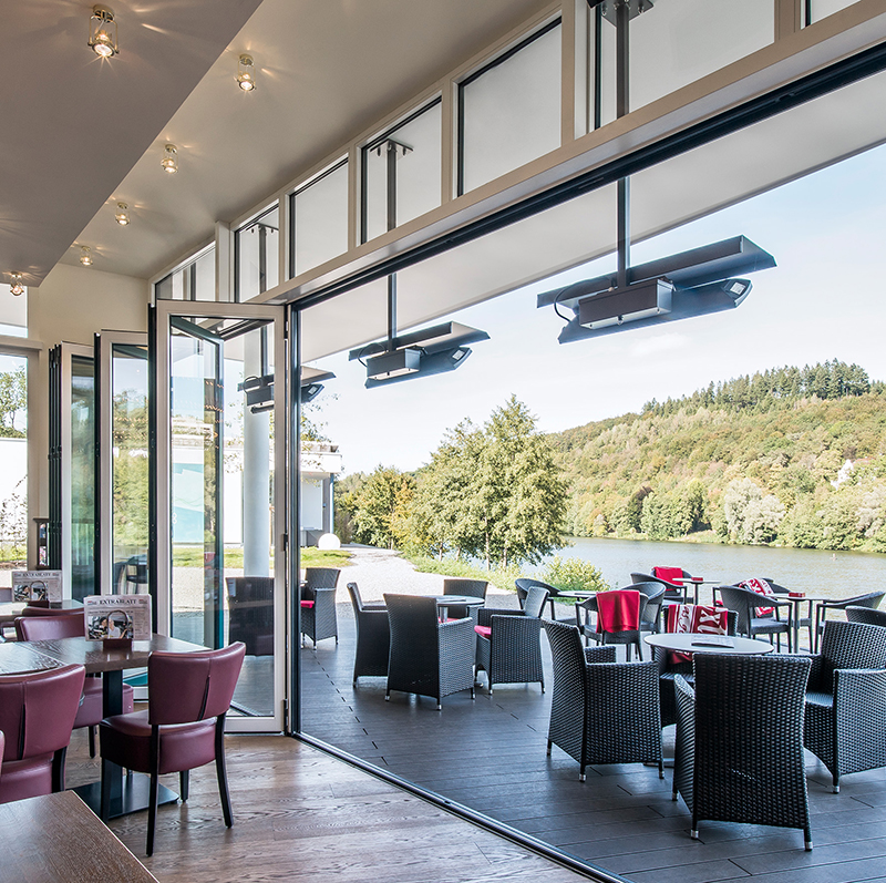 Glazen vouwwand horeca Olpen