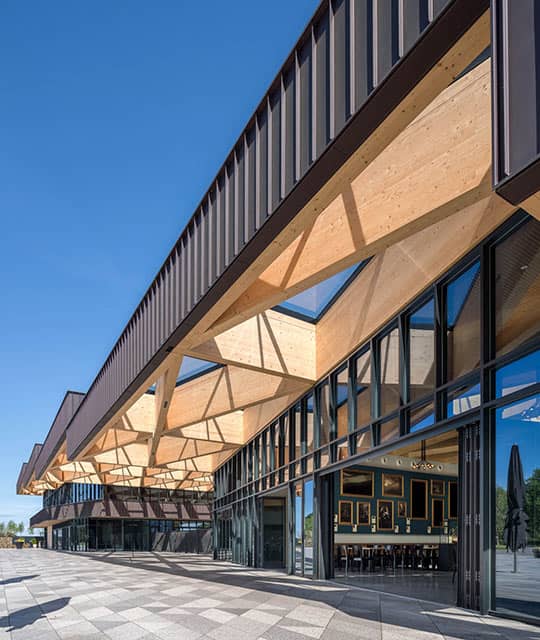 vouwwand Keukenhof met uitzicht op het horecagedeelte