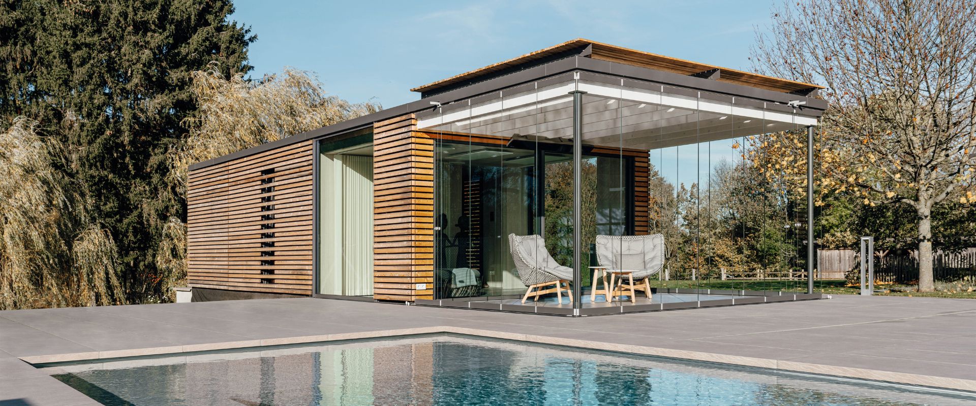 Terrasse fermée avec un système vitré pour profiter davantage de son extérieur