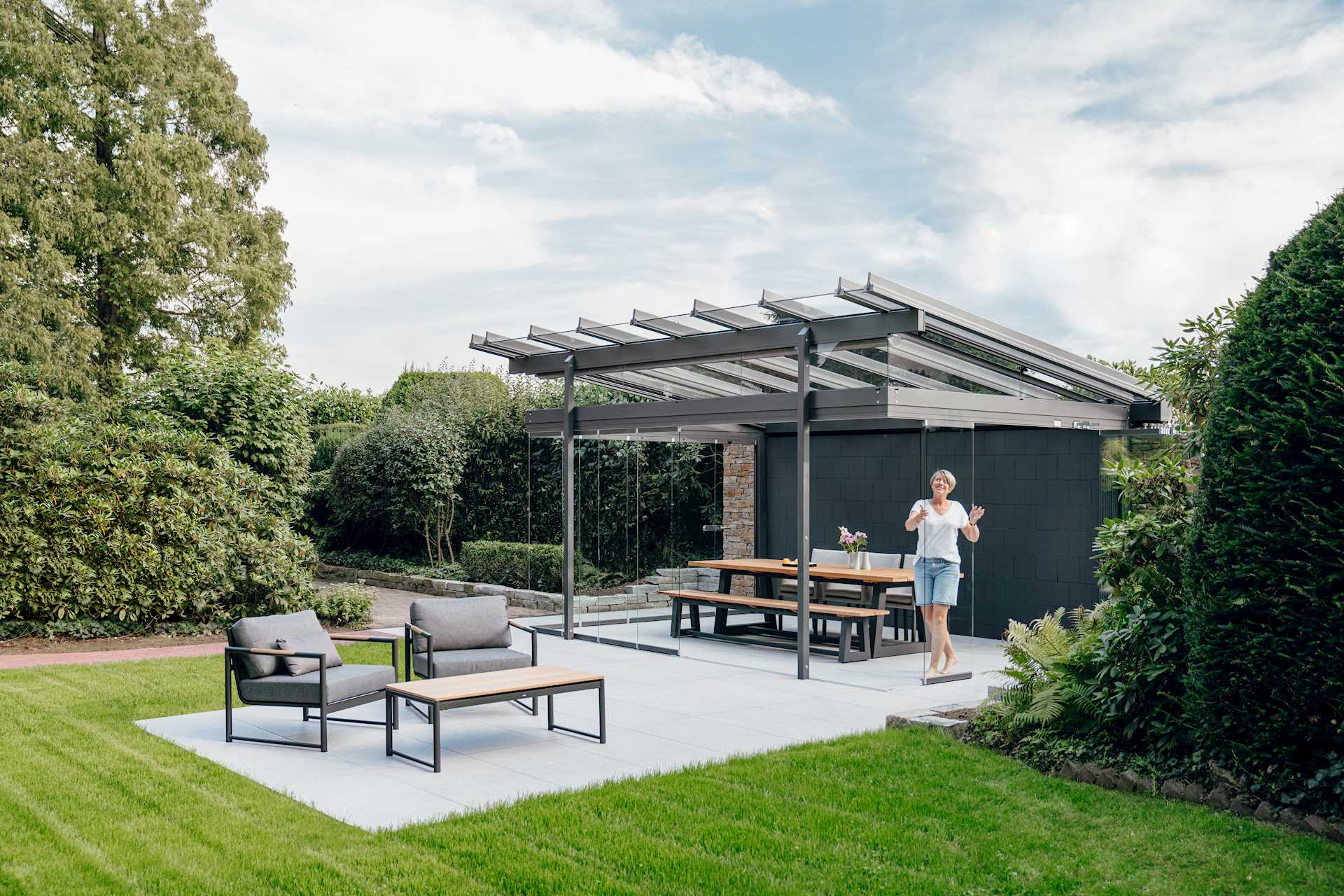  Idee für eine freistehende Terrasse mit einem Schrägdach