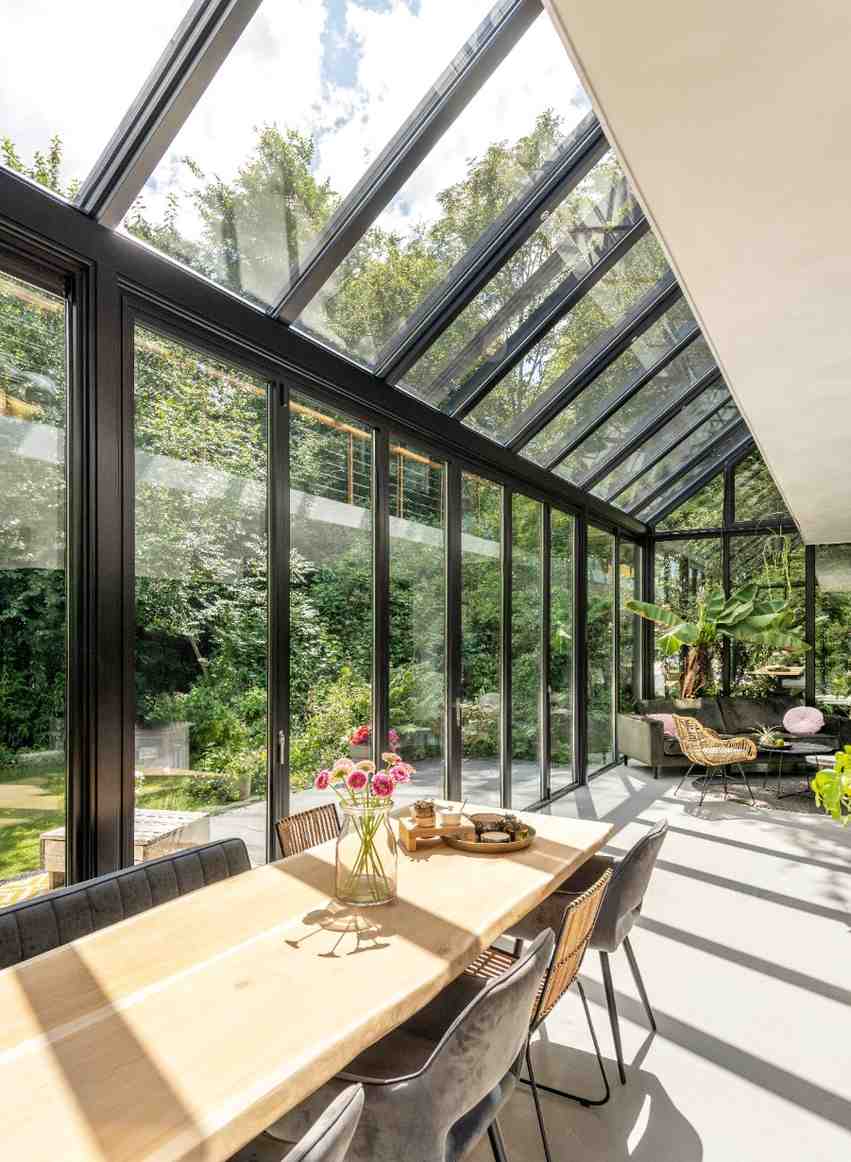 Closed ecoline bifold doors