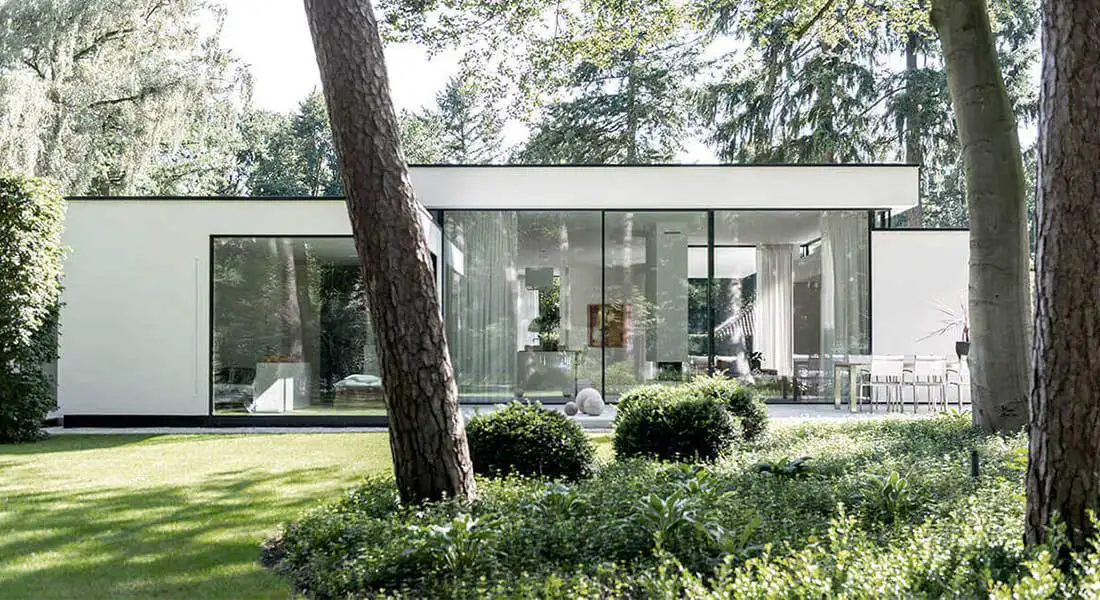 cero Schiebefenster Außenansicht mit Integralfenster