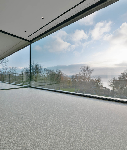 cero Schiebefenster in der Villa am Schwielowsee