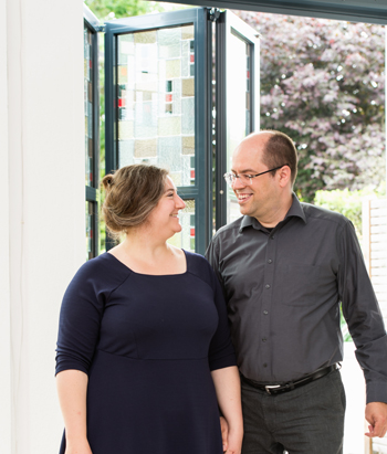 maßgeschneiderte Glas-Faltwand