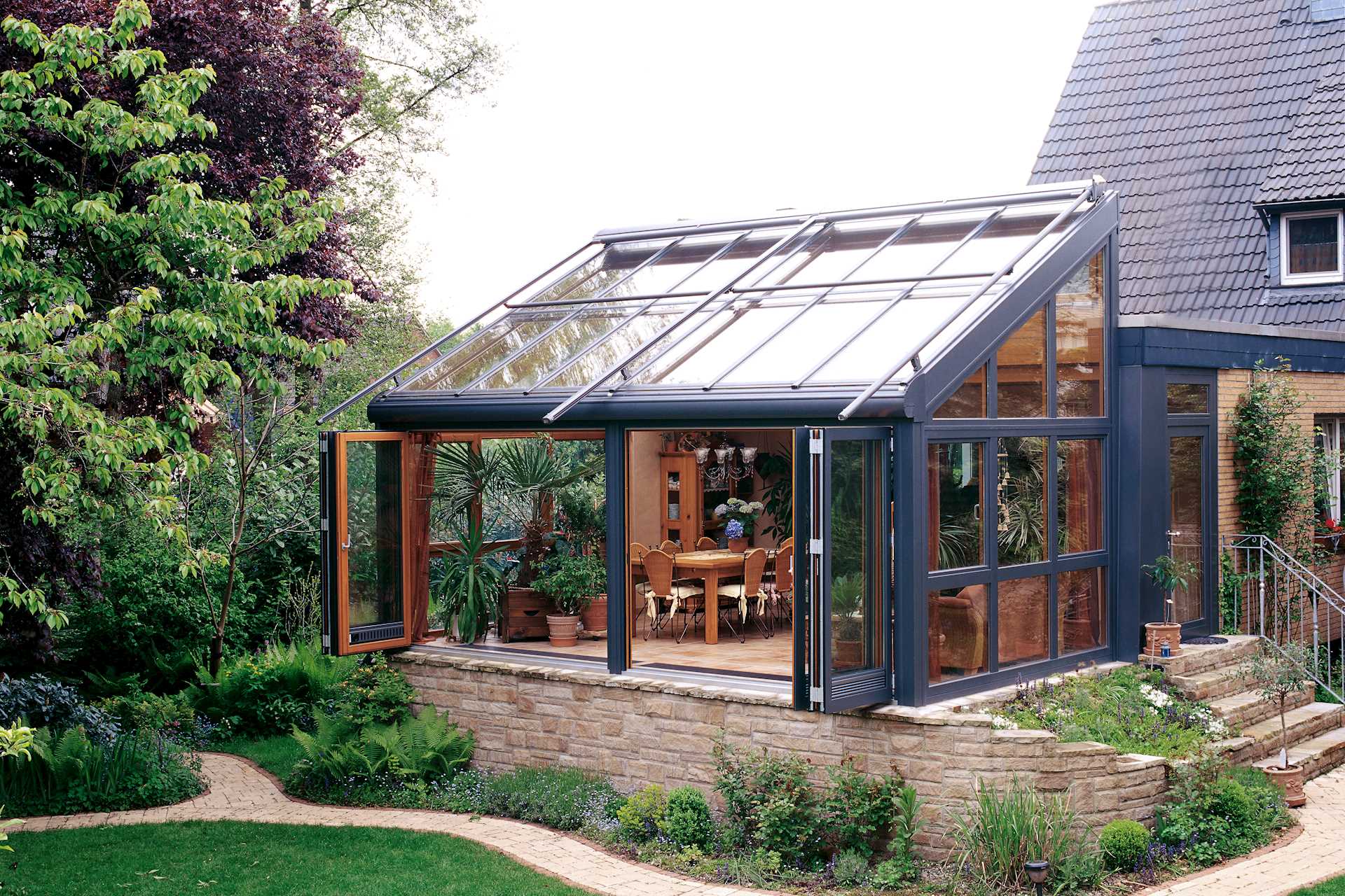 Gedämmter Wintergarten mit Holz-Aluminium-Profilen
