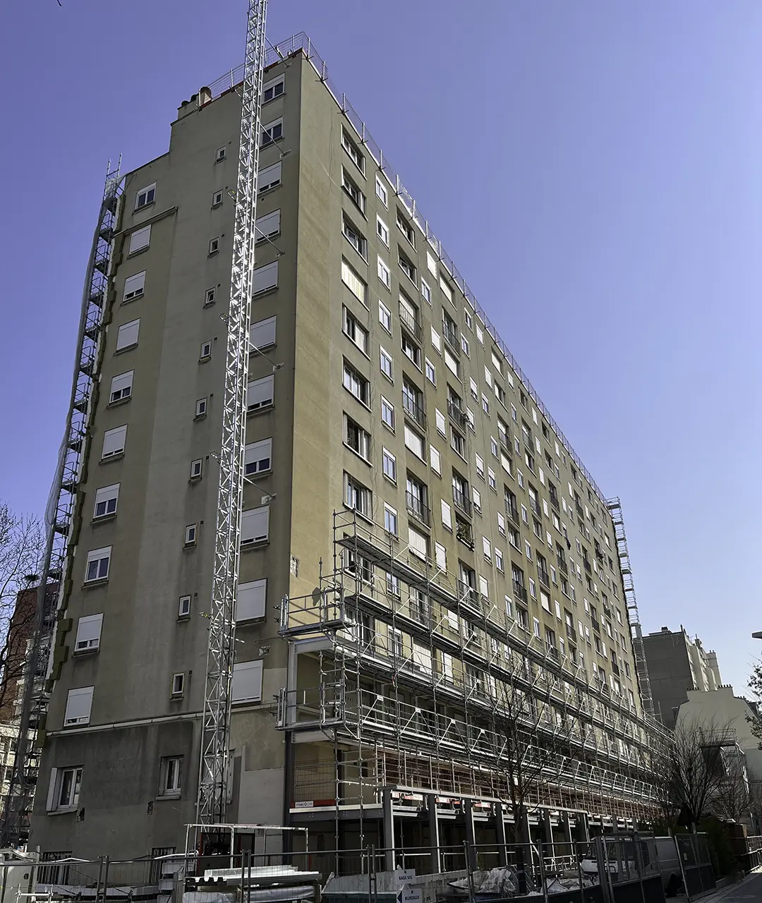 Vitrage de balcon Rénovation immeuble social Clichy-Batignolles