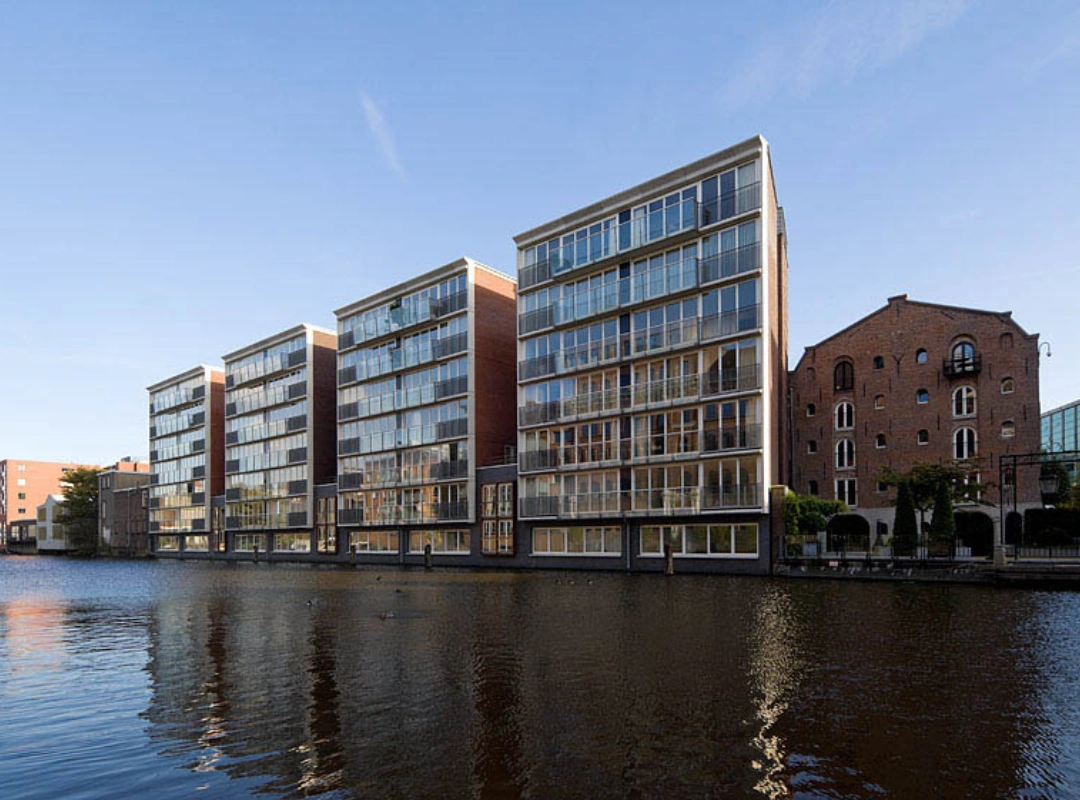 Facade og indeklima: Hvordan glasfacader påvirker temperatur, støj og ventilation