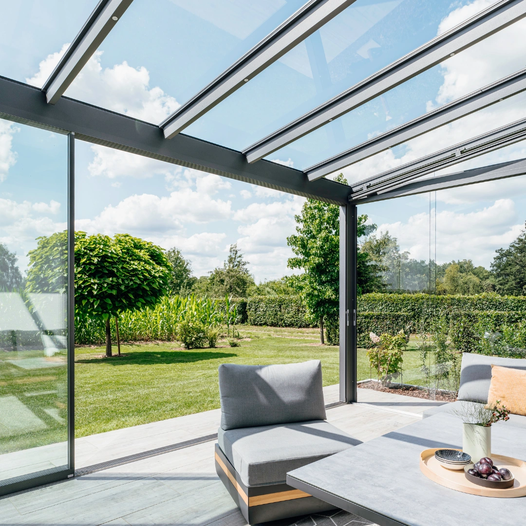 SDL Alerio udestue i aluminium fra Solarlux