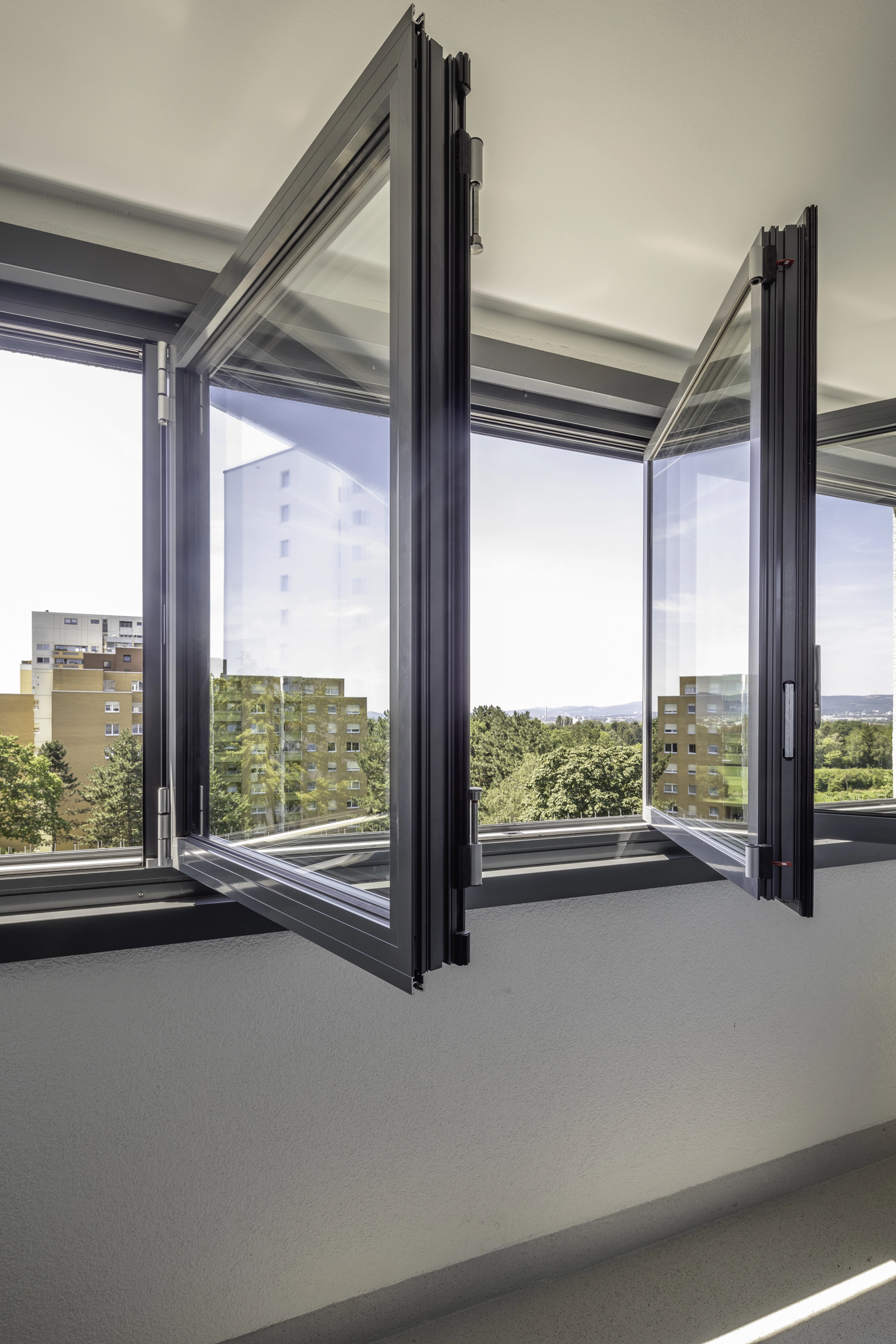 Glas-Faltwände Energetische Sanierung Frankfurt-Eckenheim