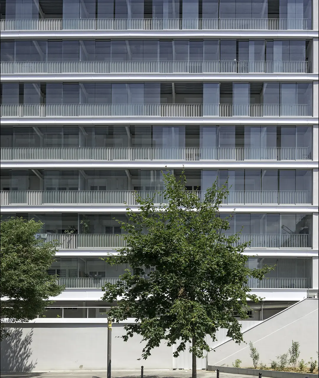 Vitrage de balcon Rénovation immeuble social Clichy-Batignolles