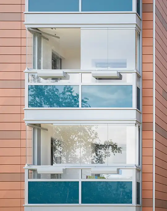 Balkonmodul mit Verglasung Vorstellbalkon Sanierung