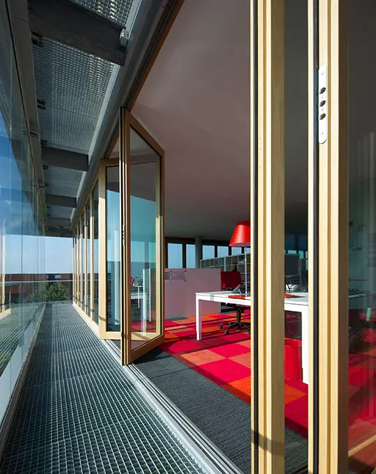 Solarlux kantoorgebouw Nijverdal met dubbele gevel klimaatconcept