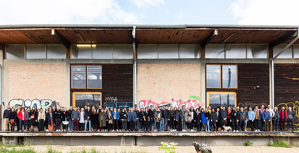 Glas-Faltwand wagnisWEST