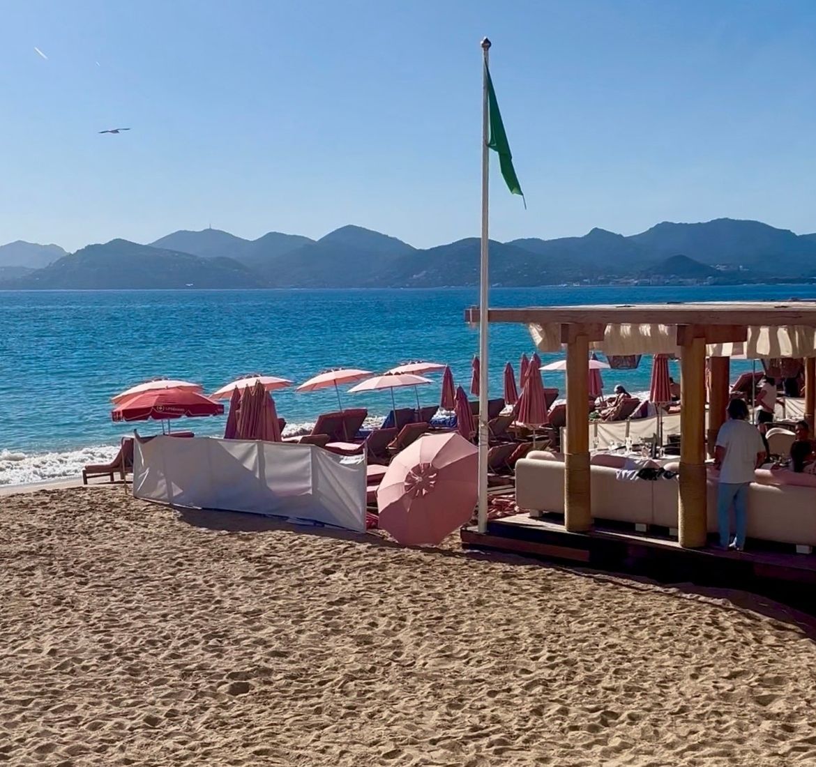 Baie accordéon Waikiki plage